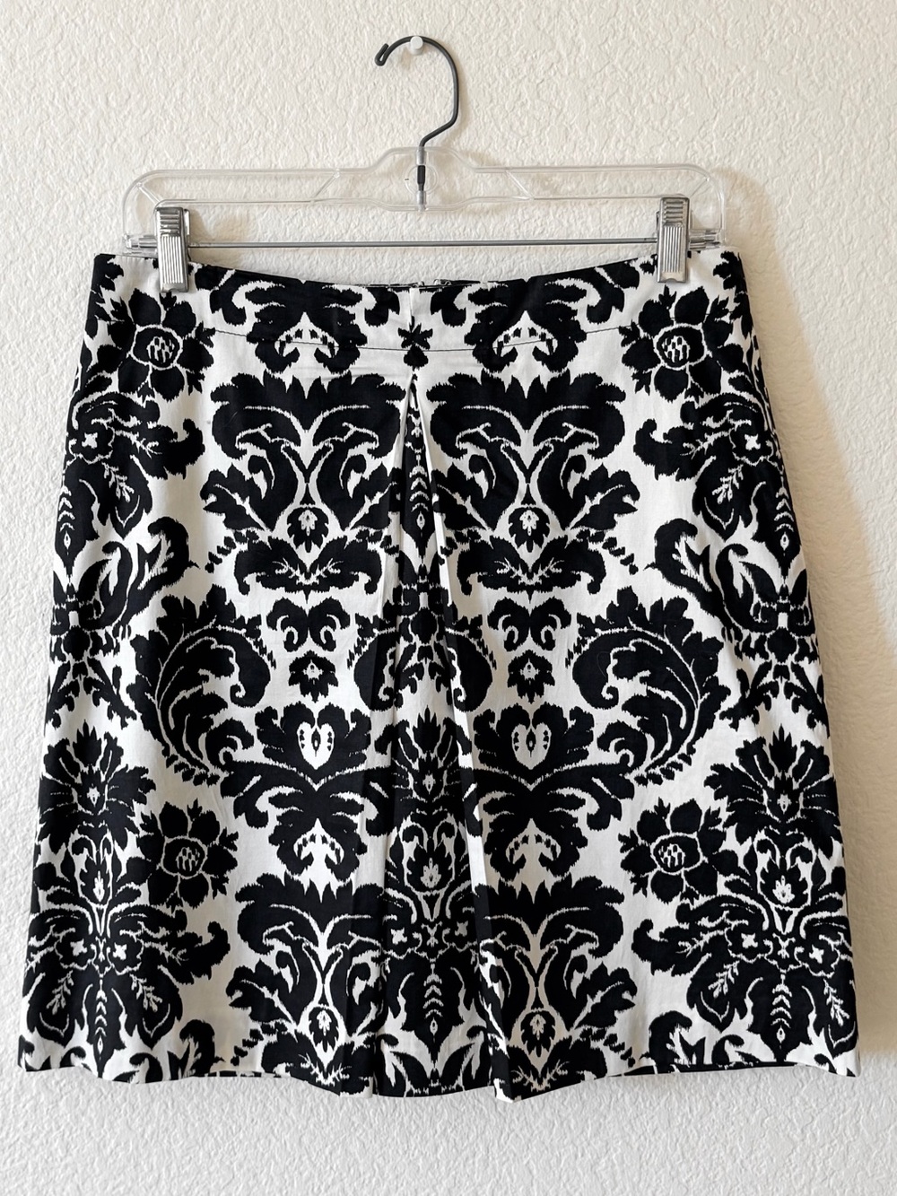 LOFT Black & White Damask Mini Skirt - Picture 1 of 3